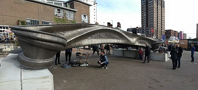 MX3D_3D_printed_bridge_Dutch_Design_Week